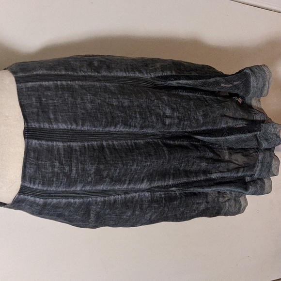 Elie Tahari Dresses & Skirts - Elie Tahari Lace Linen Poly Elastane Gray Smoke Skirt